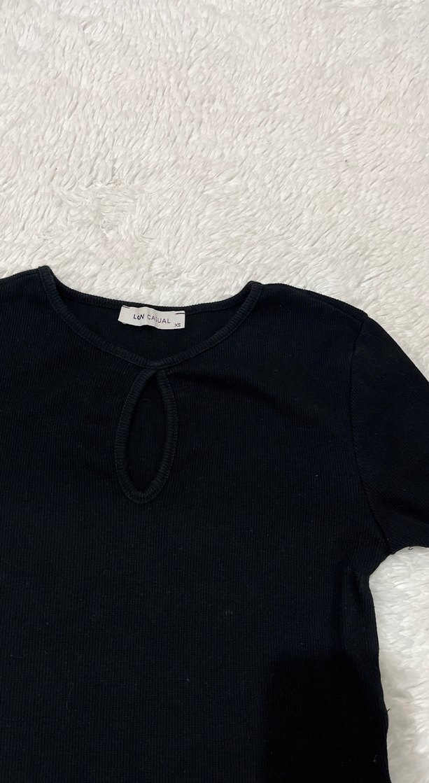 Siyah Kısa Kollu Pamuklu Kadın Tişört - Görsel 2