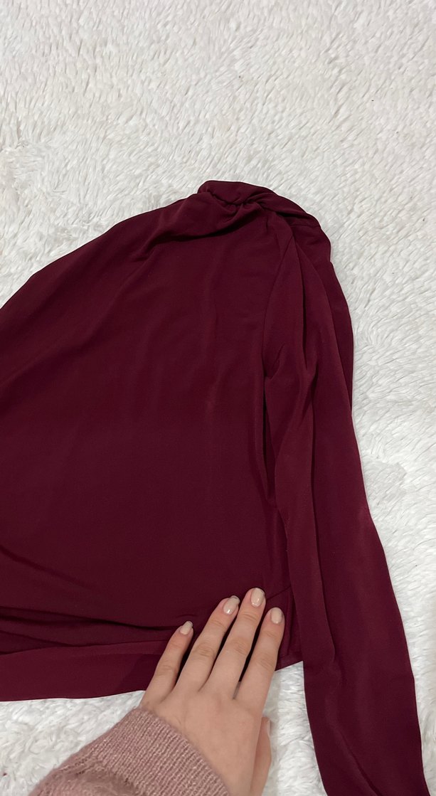 Bordo Uzun Kollu Drapeli Kadın Bluz - Görsel 2
