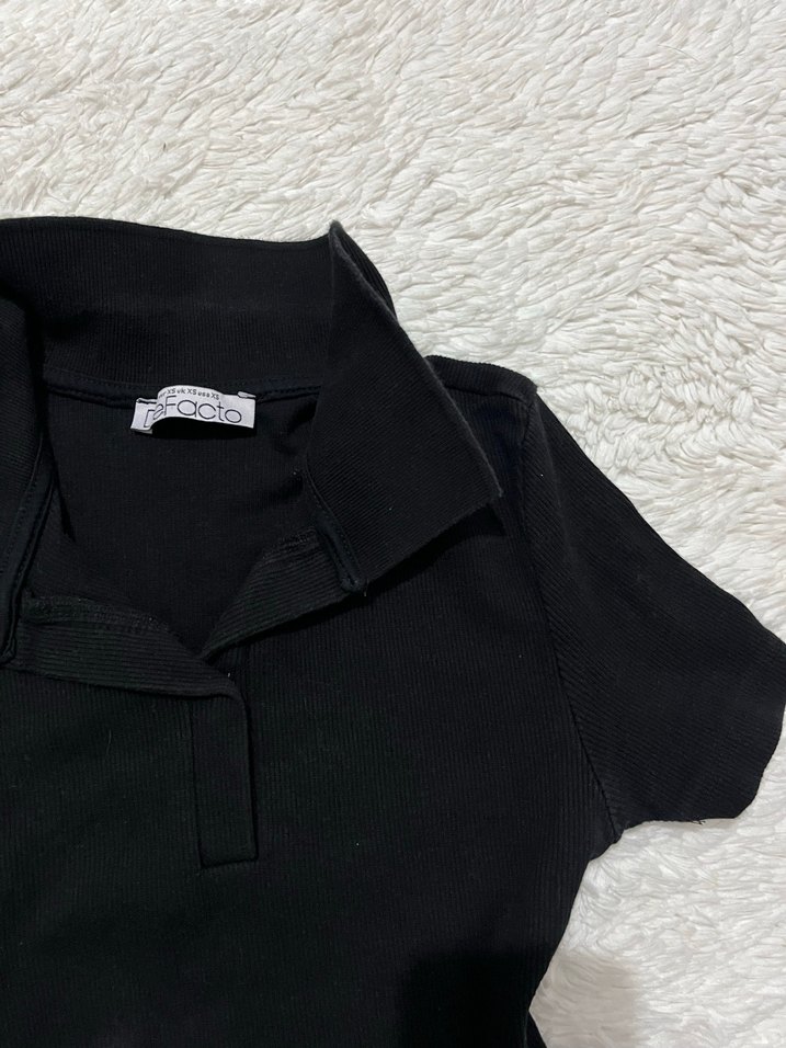 Kızlar için Siyah Polo Yaka Tişört - Görsel 2