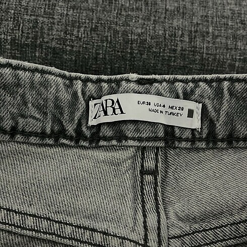Zara Zara gri straight jean