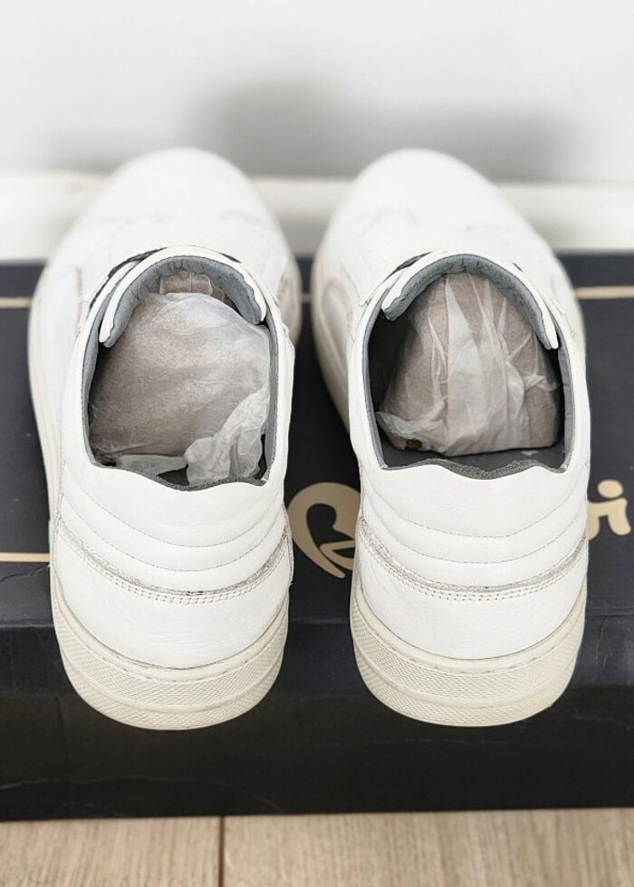 Beyaz erkek deri ayakkabı - Görsel 2