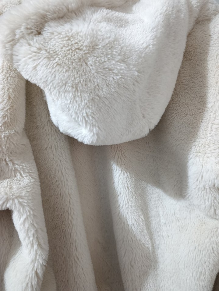 Kapüşonlu Peluş Kadın Ceket - Görsel 2