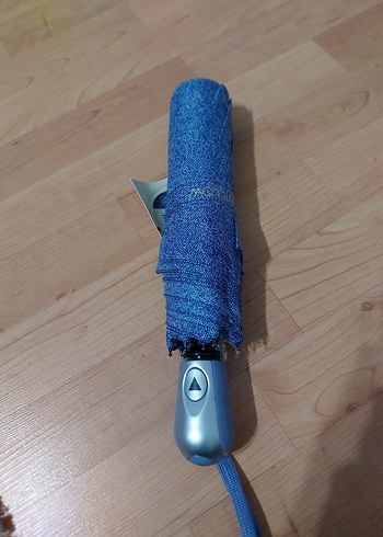 Diğer Düğmeli Mavi Kadın Şemsiye