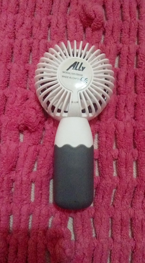 Gri Mini Taşınabilir El Vantilatörü - Görsel 2