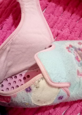 Kızlar için Pembe Nakışlı Sıcak Terlik - Görsel 6