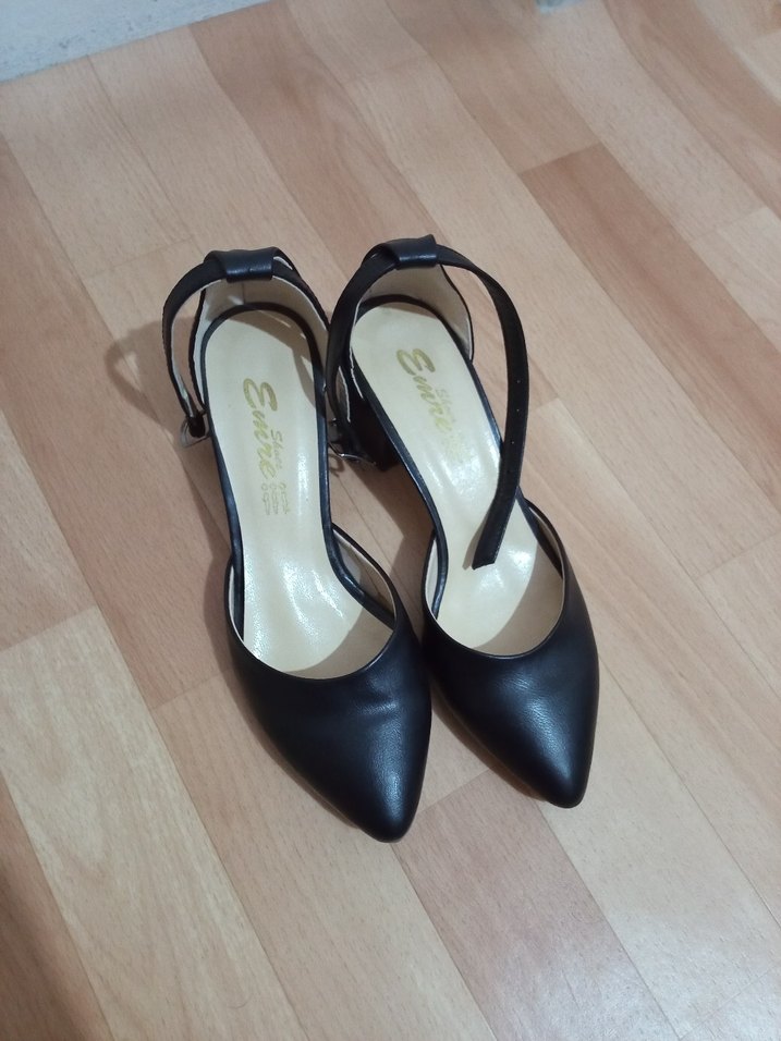 Siyah Tokalı Kadın Topuklu Ayakkabı - Görsel 4