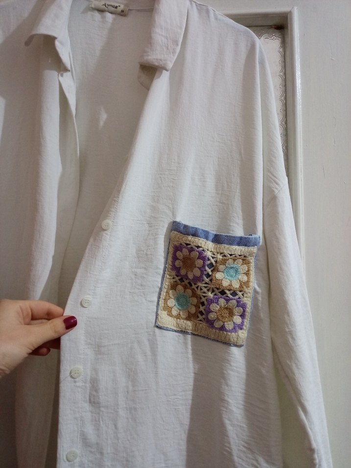 Nakışlı Cepli Uzun Kollu Beyaz Keten Gömlek - Görsel 4