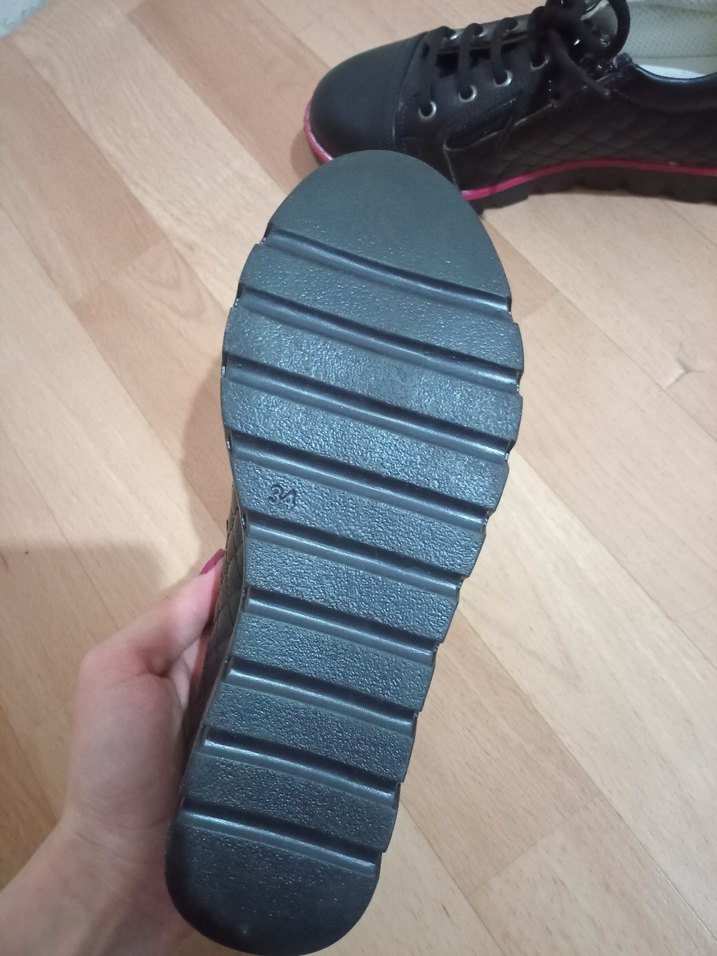 Siyah Pembe Tabanlı Kadın Deri Spor Ayakkabı - Görsel 3