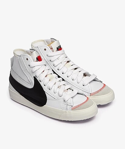 Nike Blazer Mid 77 Jumbo Sneaker