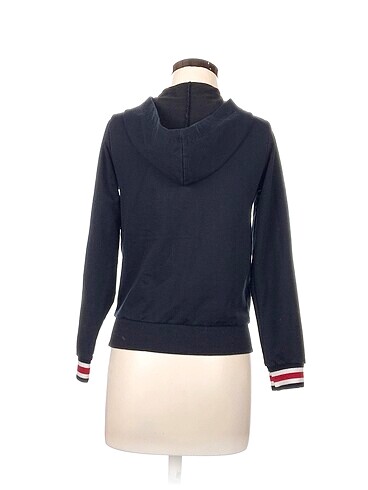 s Beden Moncler Ceket %70 İndirimli.