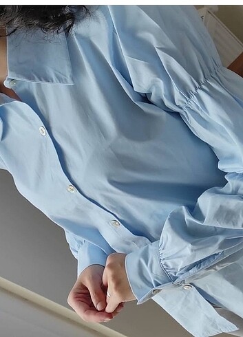 Bebe mavisi kolları modelli gömlek 