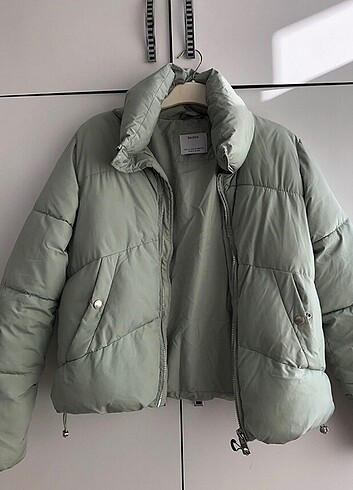 Bershka Kışlık Mont 