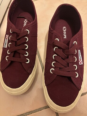 Superga Süperga