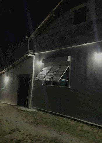 Beden siyah Renk GÜNEŞ ENERJİLİ BAHÇE LAMBASI