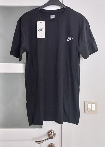 Siyah Nike Baskılı Tişört