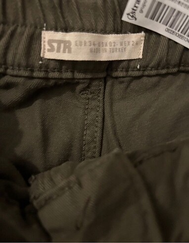 34 Beden Stradivarius pantolon
