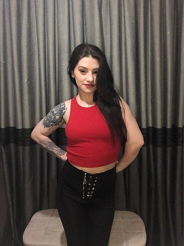 m Beden Kırmızı askılı crop