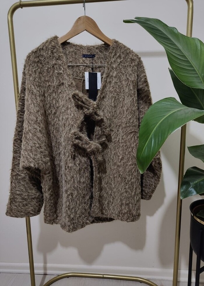 Kacirirsaniz pişman olursunuz bitiyor!! Pera bagcikli ceket bede - Görsel 2