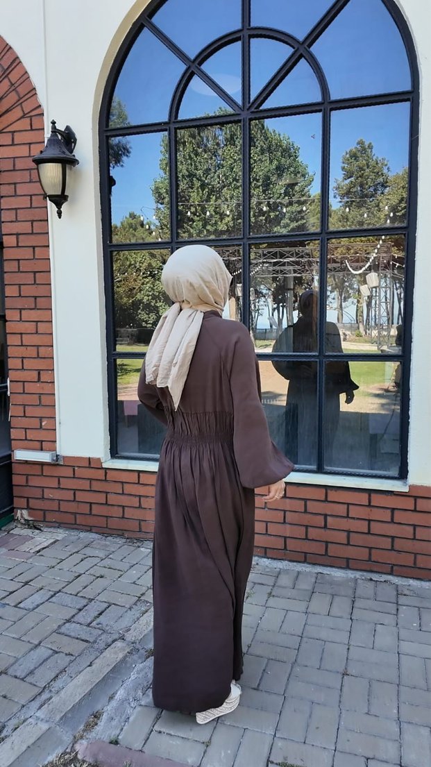 beli buzgulu Uzun Kahverengi Kadın Elbise - Görsel 3