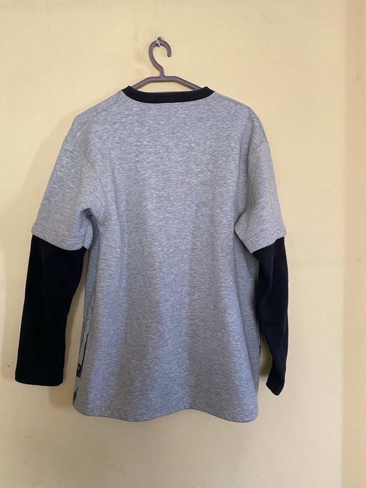 Erkek Çocuk Gri Zincir Detaylı Sweatshirt - Görsel 3