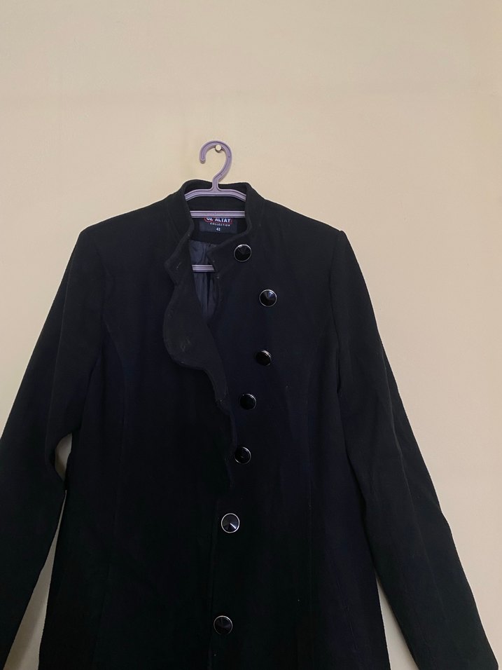 Düğmeli Siyah Uzun Kadın Kaban - Görsel 2