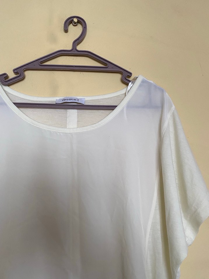 Kadın Beyaz Kısa Kollu Keten Bluz - Görsel 2