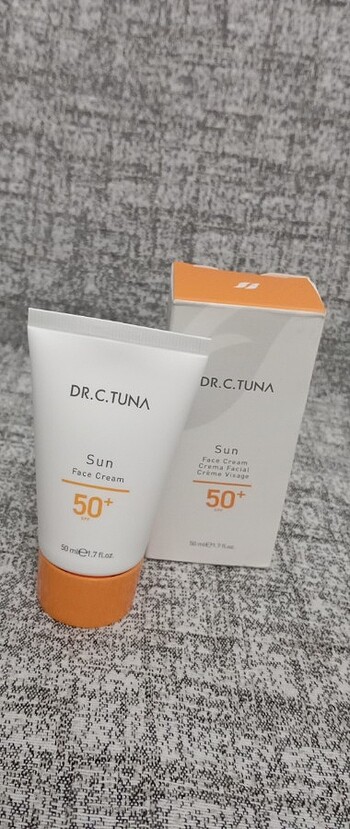 Kadın Güneş kremi 50 ml 