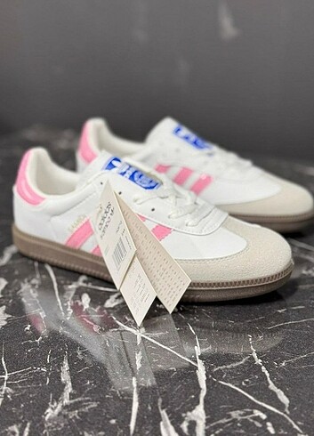 Adidas Spor Ayakkabı 