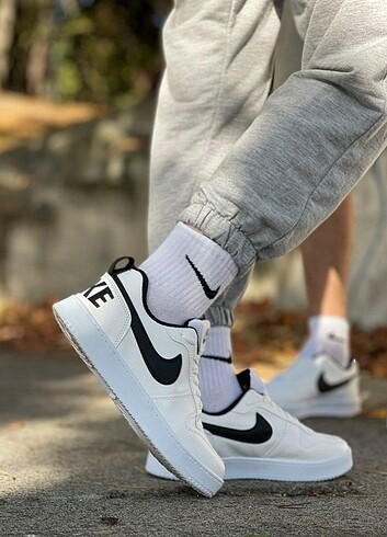 Nike Court Spor Ayakkabı 