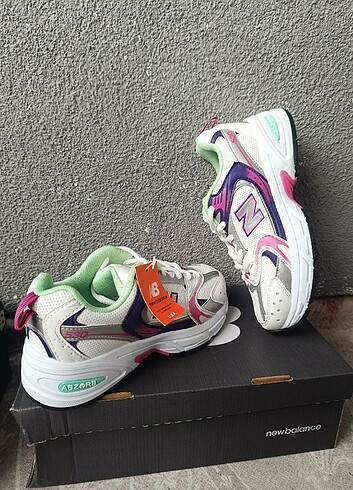 39 Beden New Balance Spor Ayakkabı