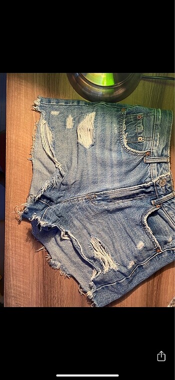 Stradivarius stradivarius distressed denim şort