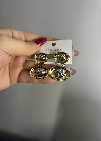 Altın Renkli Mini Düğmeli Kadın Küpeler - Görsel 3