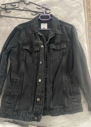 Siyah Düğmeli Kadın Denim Ceket
