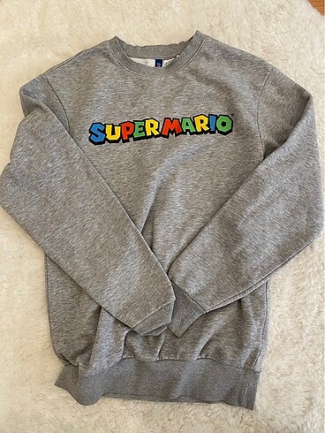 HM Sweatshirt