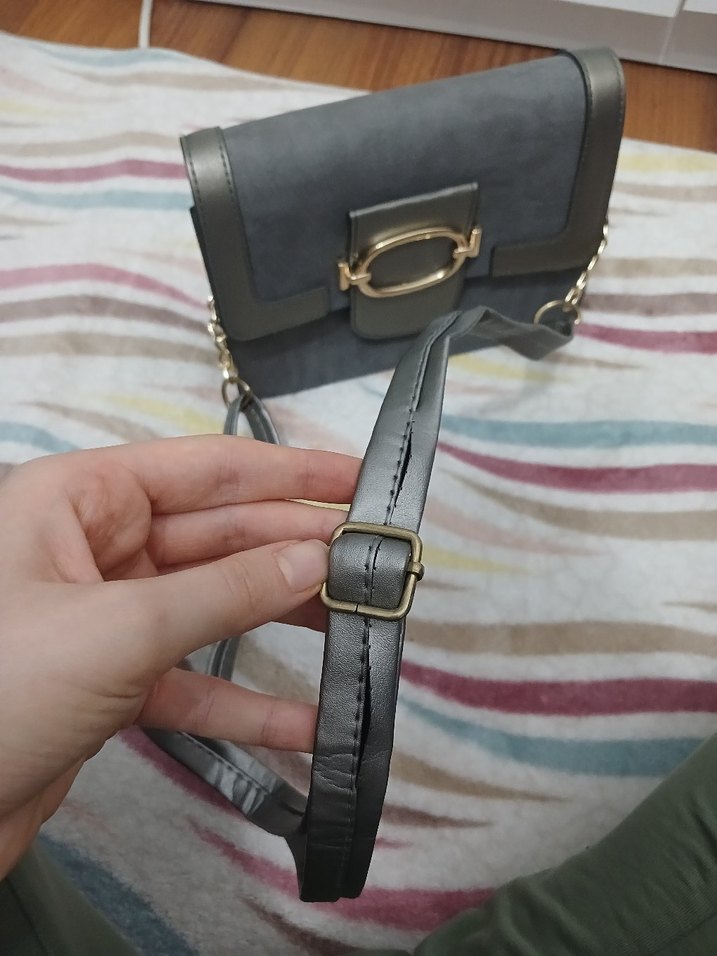 Tokalı Gri Süet Kadın Çanta - Görsel 2