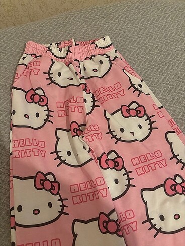 s Beden Hello kitty eşofman altı