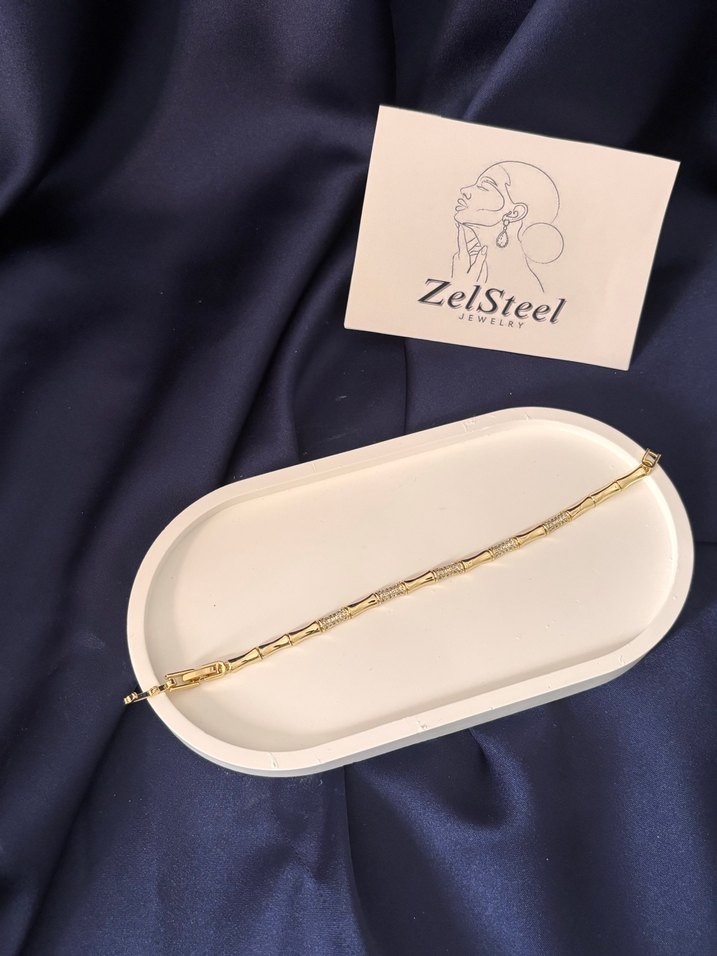 Zincir Detaylı Altın Renk Modern Klasik Bileklik - Görsel 2