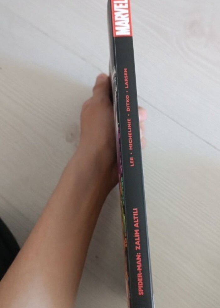 Spiderman zalim altılı  - Görsel 3