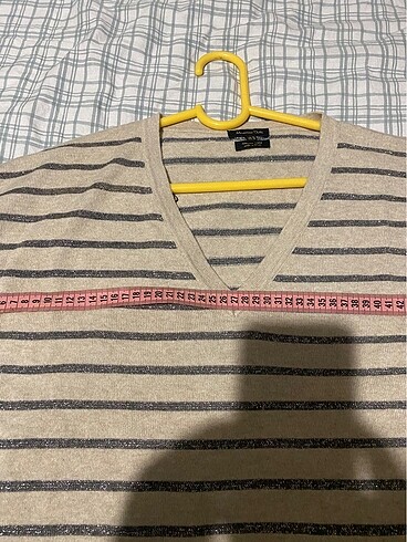 xs Beden ten rengi Renk Çizgili v yaka kazak Massimo Dutti