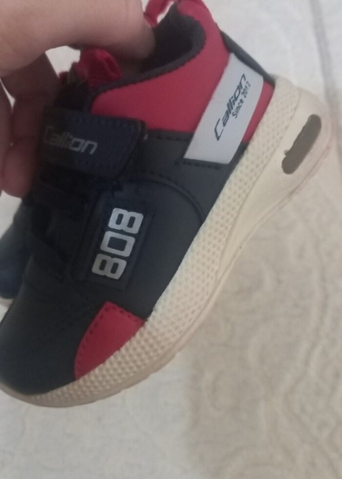 Spor ayakkabı - Görsel 2