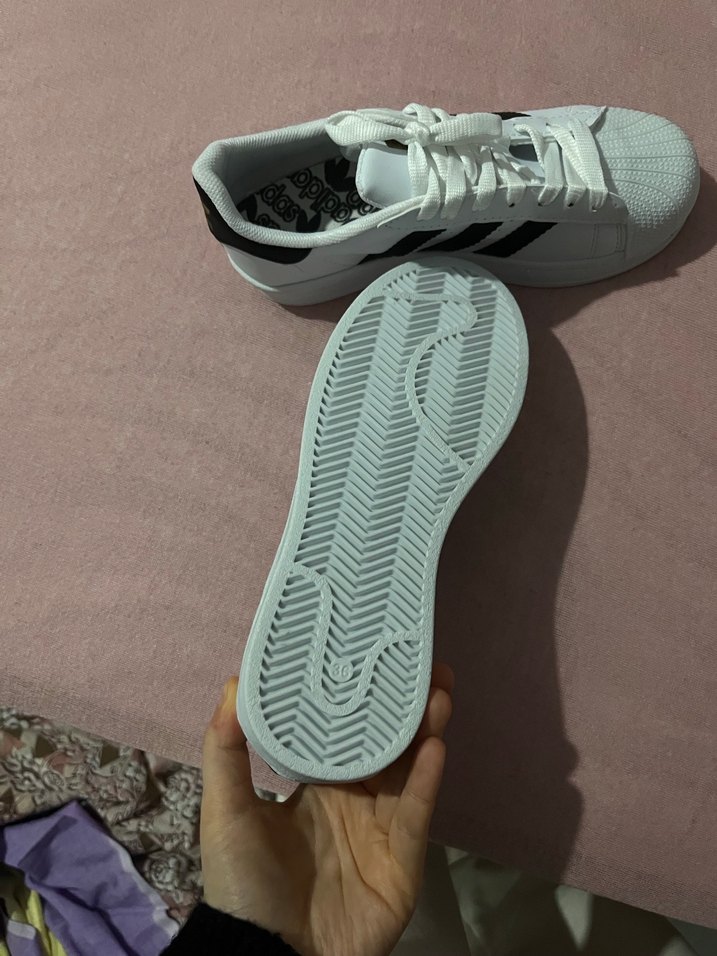 Kadın Beyaz Spor Ayakkabı Siyah Şeritli - Görsel 4