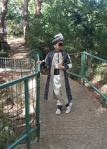 Sünnet kıyafeti şehzade