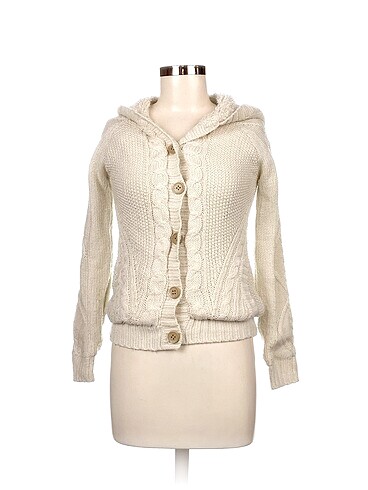 Bershka Hırka %70 İndirimli.