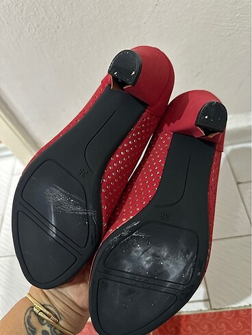Önü açık ayakkabı - Görsel 2