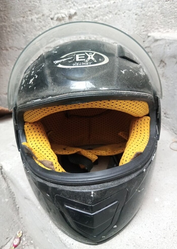 Motor kaskları adet 600 tl   s    m   beden 4 adet var  - Görsel 2