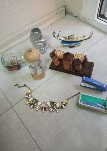 Gemi Figürlü Cam Şişe ve Metal Kapak ofis dekor parçaları - Görsel 9