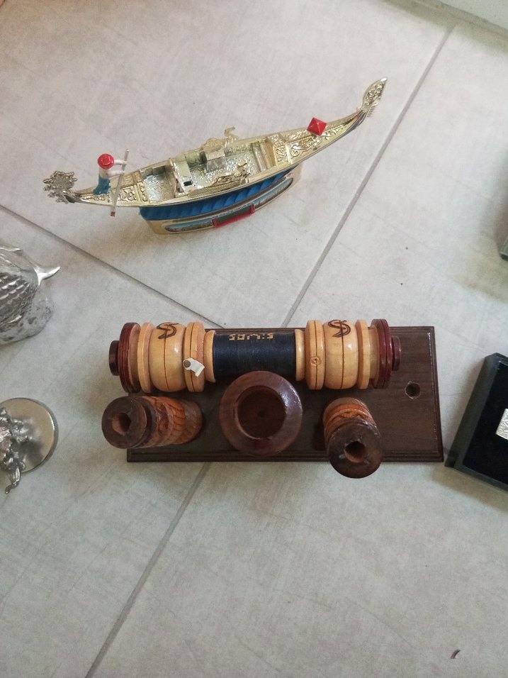 Gemi Figürlü Cam Şişe ve Metal Kapak ofis dekor parçaları - Görsel 5