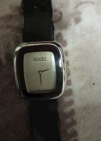 Gucci Klasik Siyah Kol Saati