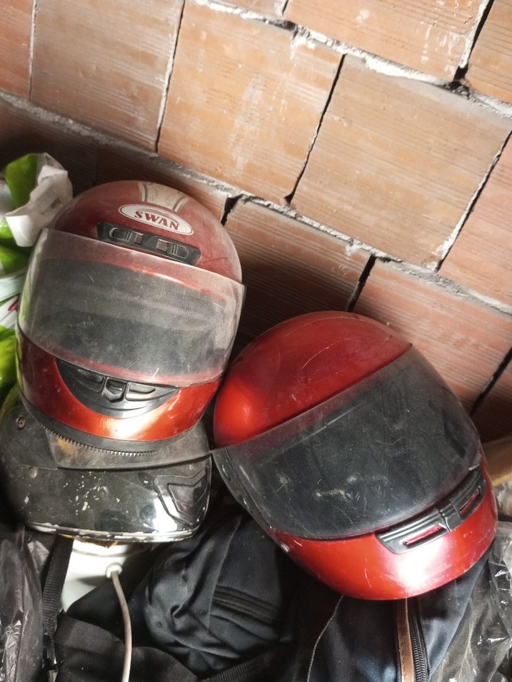 Kırmızı Parlak Desenli Biker Motosiklet Kaskı - Görsel 2