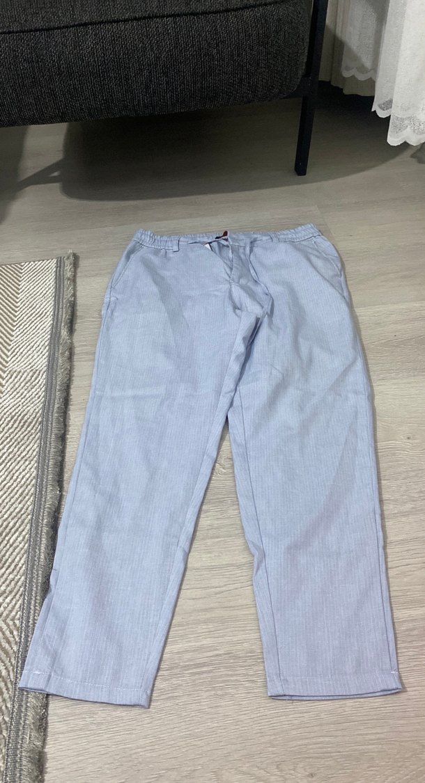 Gri Düğmeli Rahat Kesim Kadın Kot Pantolon - Görsel 2